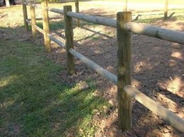 Clôture à lisses emboitables